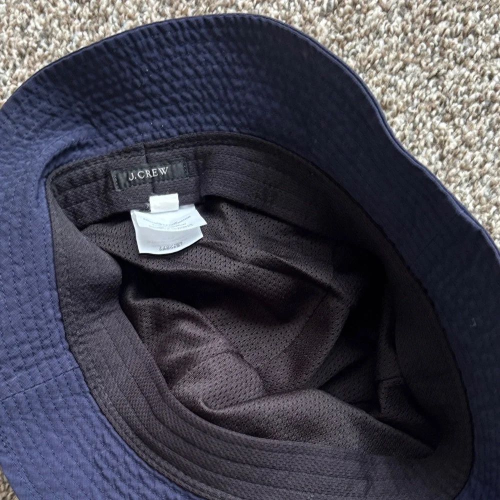 J.crew upf 50 bucket hat navy - Picture 2 of 3